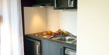 Nemea Appart Hotel Residence Quai Victor Τουρ Εξωτερικό φωτογραφία